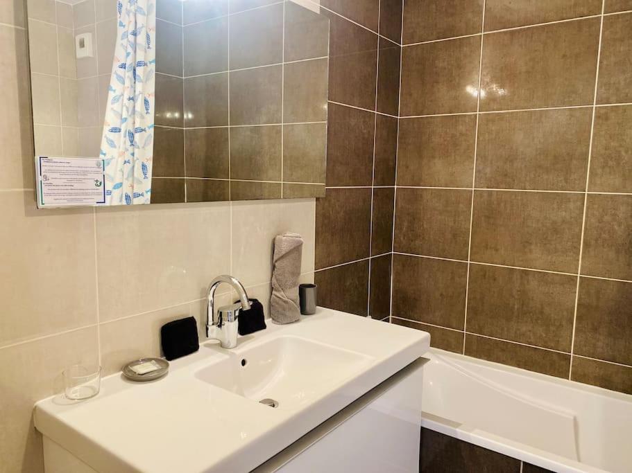"Loulou" T1 Moderne Et Lumineux, Centre Ville, Wifi, Parking แซ็ต ภายนอก รูปภาพ